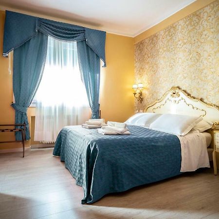 La Bauta Bed and Breakfast Mestre Eksteriør billede