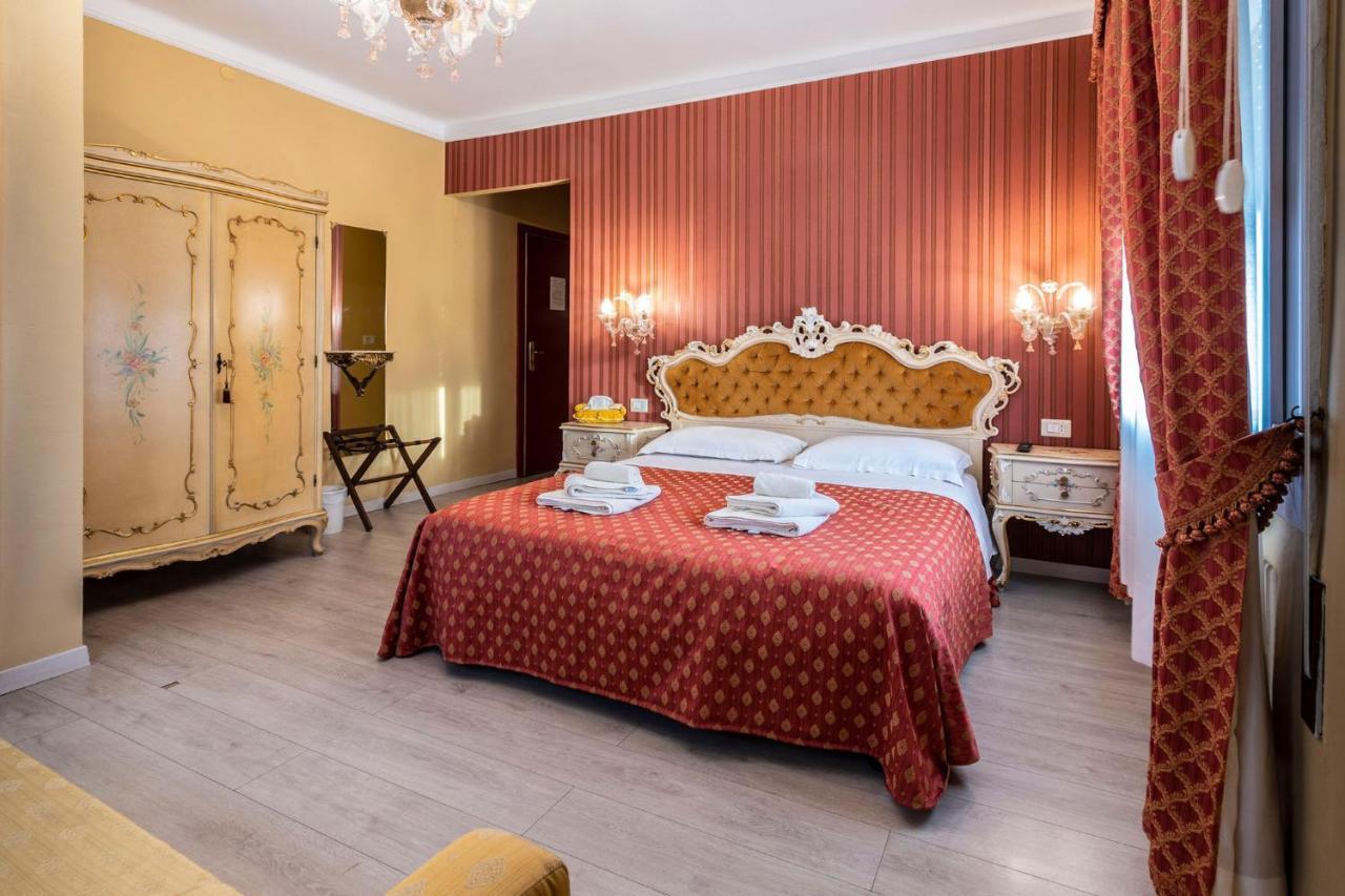 La Bauta Bed and Breakfast Mestre Eksteriør billede